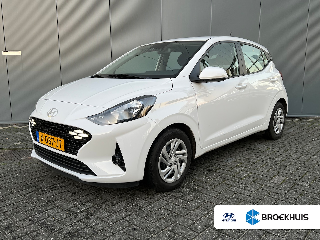 Hyundai i10 - 1.0 66pk Comfort 1.0 67pk Comfort Facelift | LED | Airco | Carplay | Navigatie | Bluetooth - AutoWereld.nl