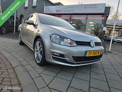 Volkswagen Golf - 1.6 TDI Comfortline BlueMotion