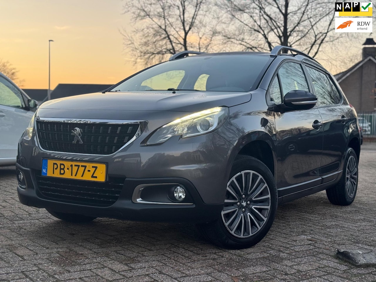 Peugeot 2008 - 1.2 PureTech Blue Lion AIRCO APPLE CARPLAY NAP CRUISE CTRL - AutoWereld.nl