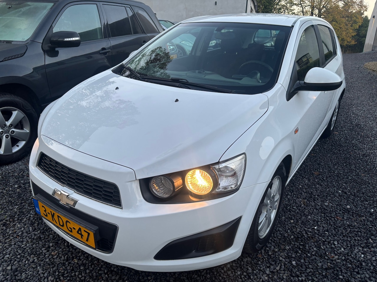 Chevrolet Aveo - 1.2 LT 5 DEURS AIRCO - AutoWereld.nl