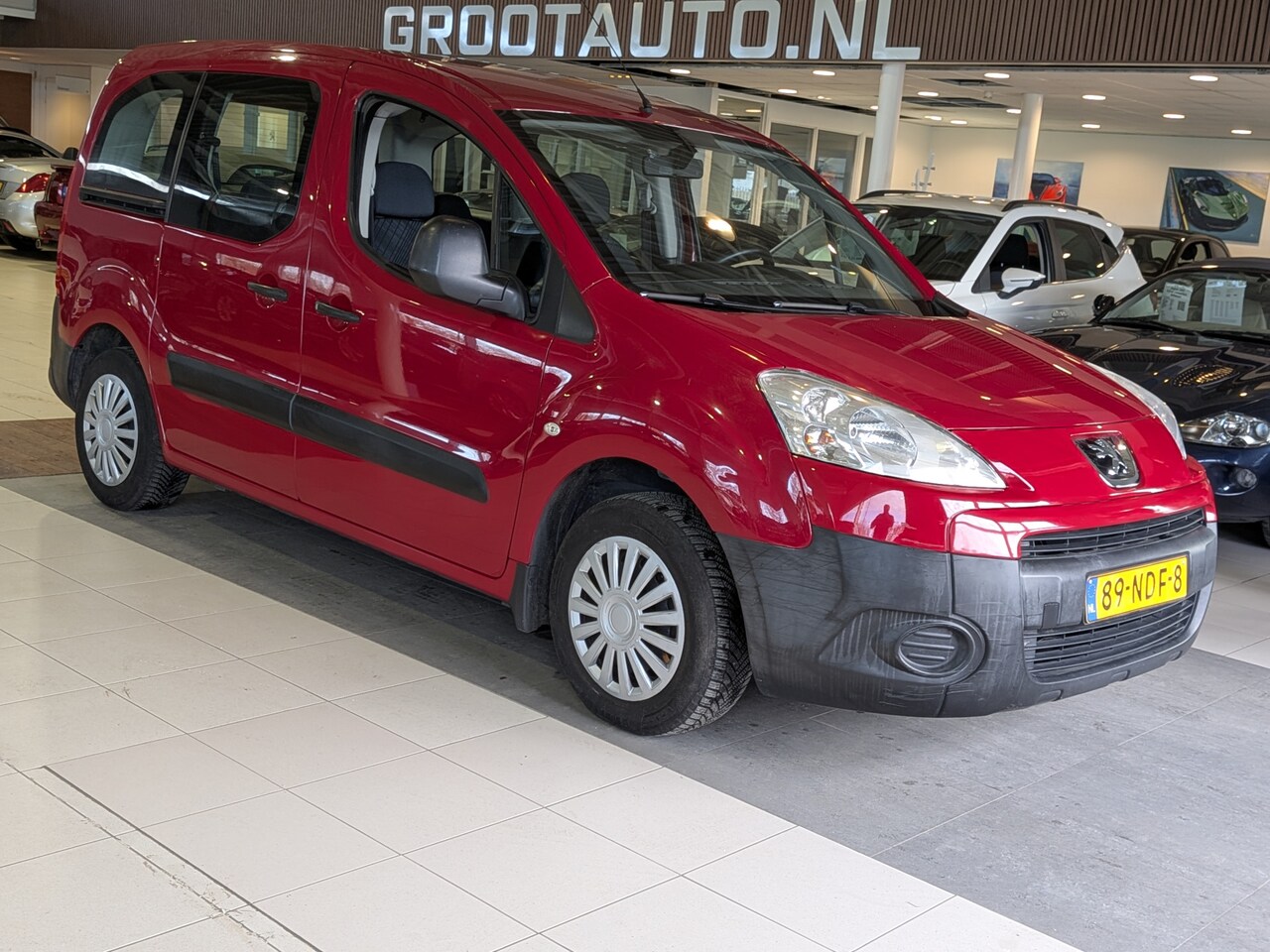 Peugeot Partner Tepee - 1.6 XR NAP, Trekhaak, Stuurbekrachtiging - AutoWereld.nl