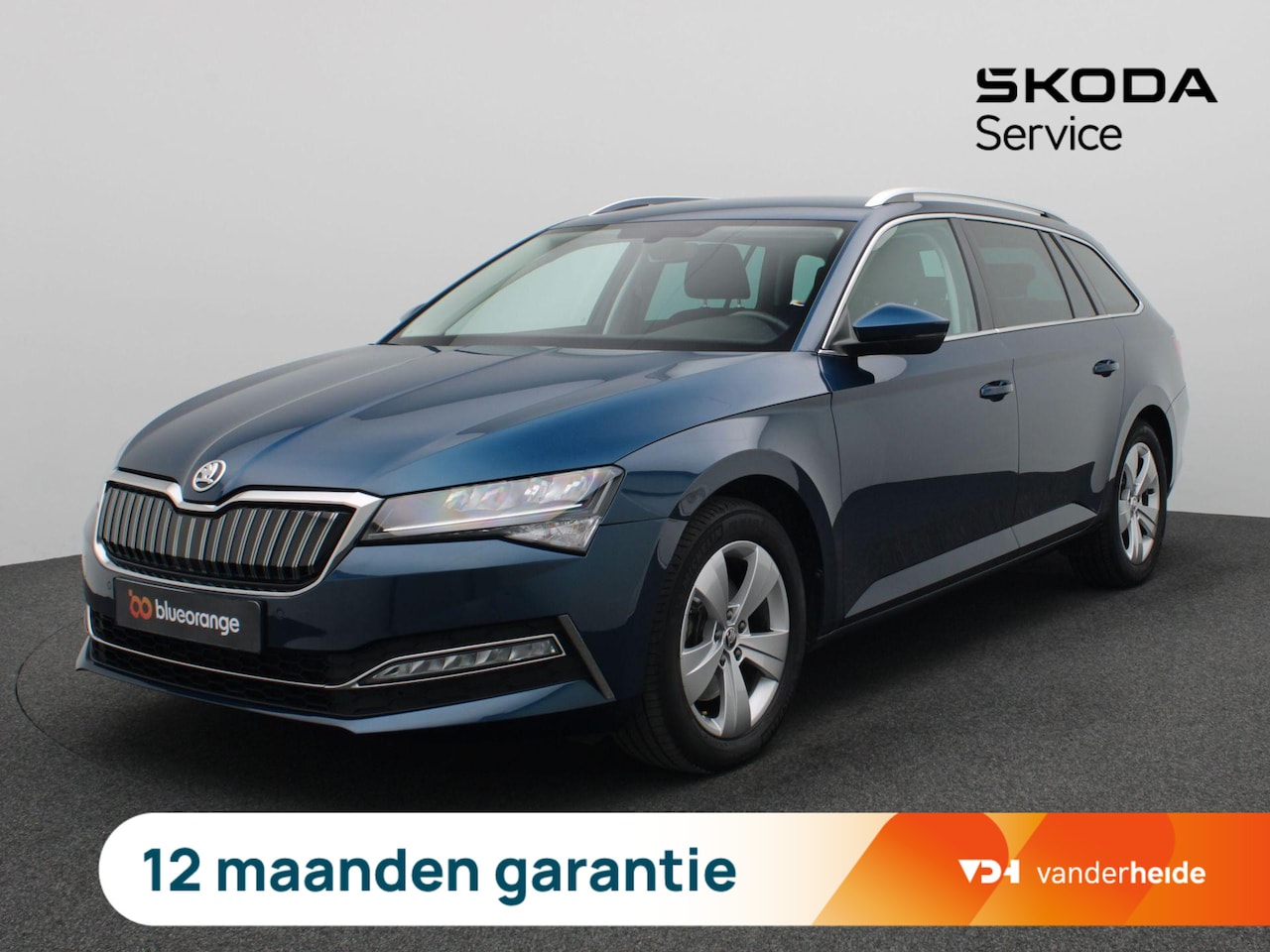 Skoda Superb Combi - 1.4 TSI iV Business Edition 218PK DSG Trekhaak, Achteruitrijcamera, Keyless, Virtual Cockp - AutoWereld.nl