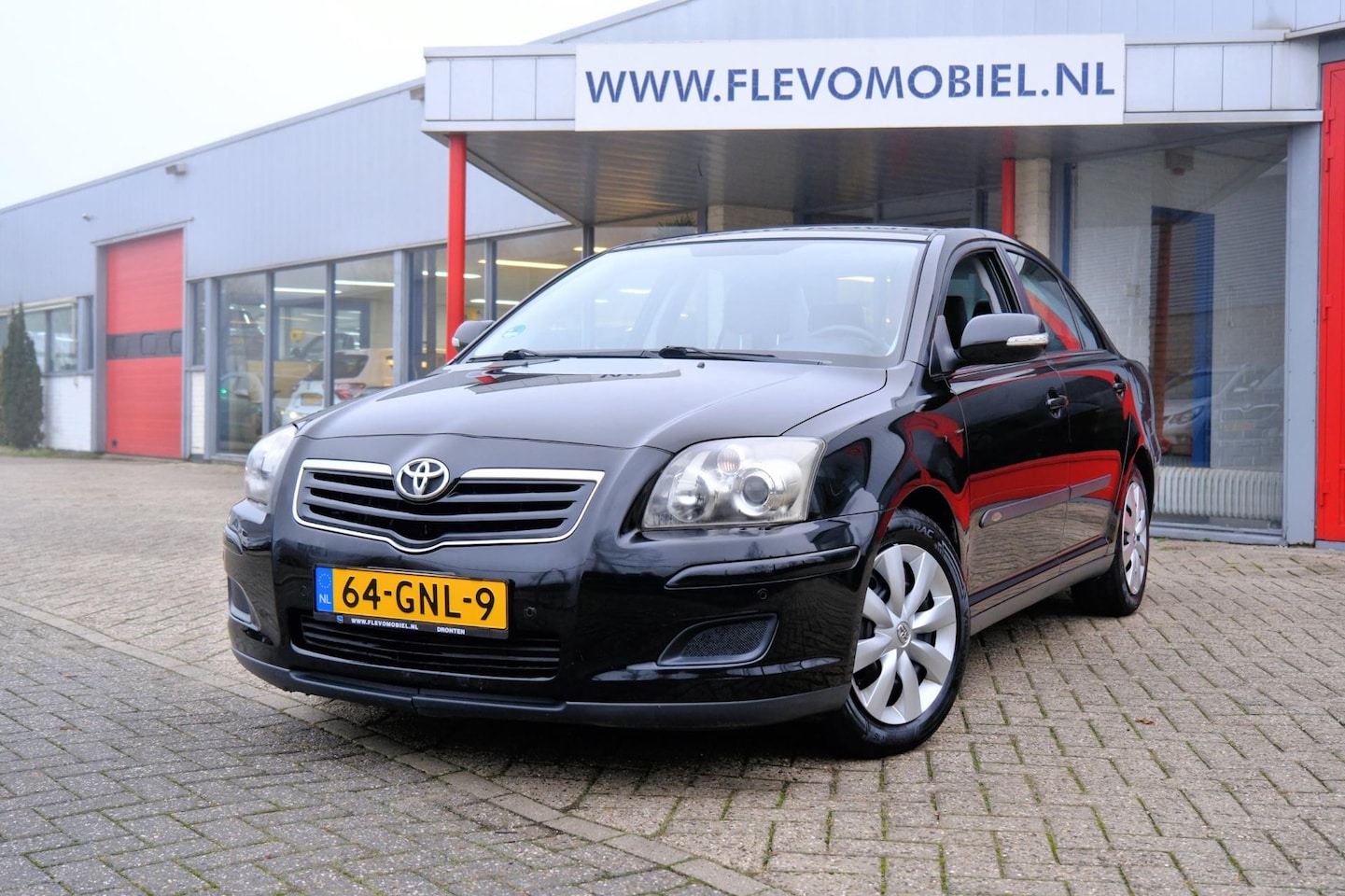 Toyota Avensis - 1.6 VVTi Business Airco|PDC - AutoWereld.nl