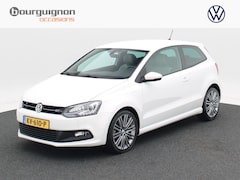 Volkswagen Polo - 1.4 TSi BlueGT 150 Pk Automaat | Leder/Alcantara | Stoelverwarming | Camera | Zwarte Hemel
