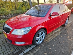Skoda Octavia - 1.4 TSI Elegance Business Line , dsg automaat, navi , xenon