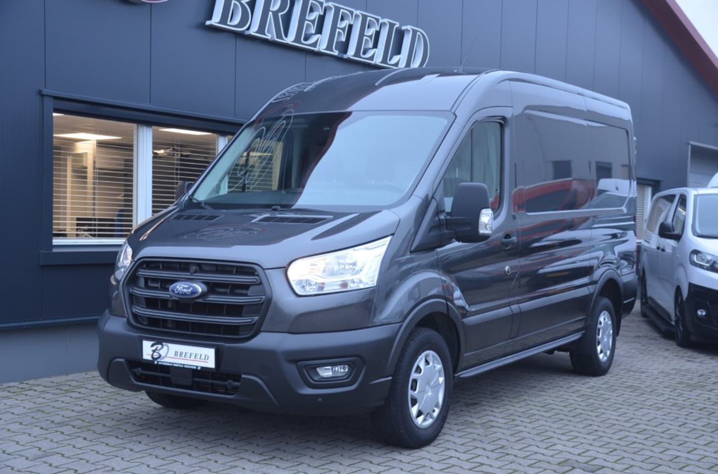 Ford Transit - 2.0 TDI   Trend L2H2 Airco,Camera - AutoWereld.nl
