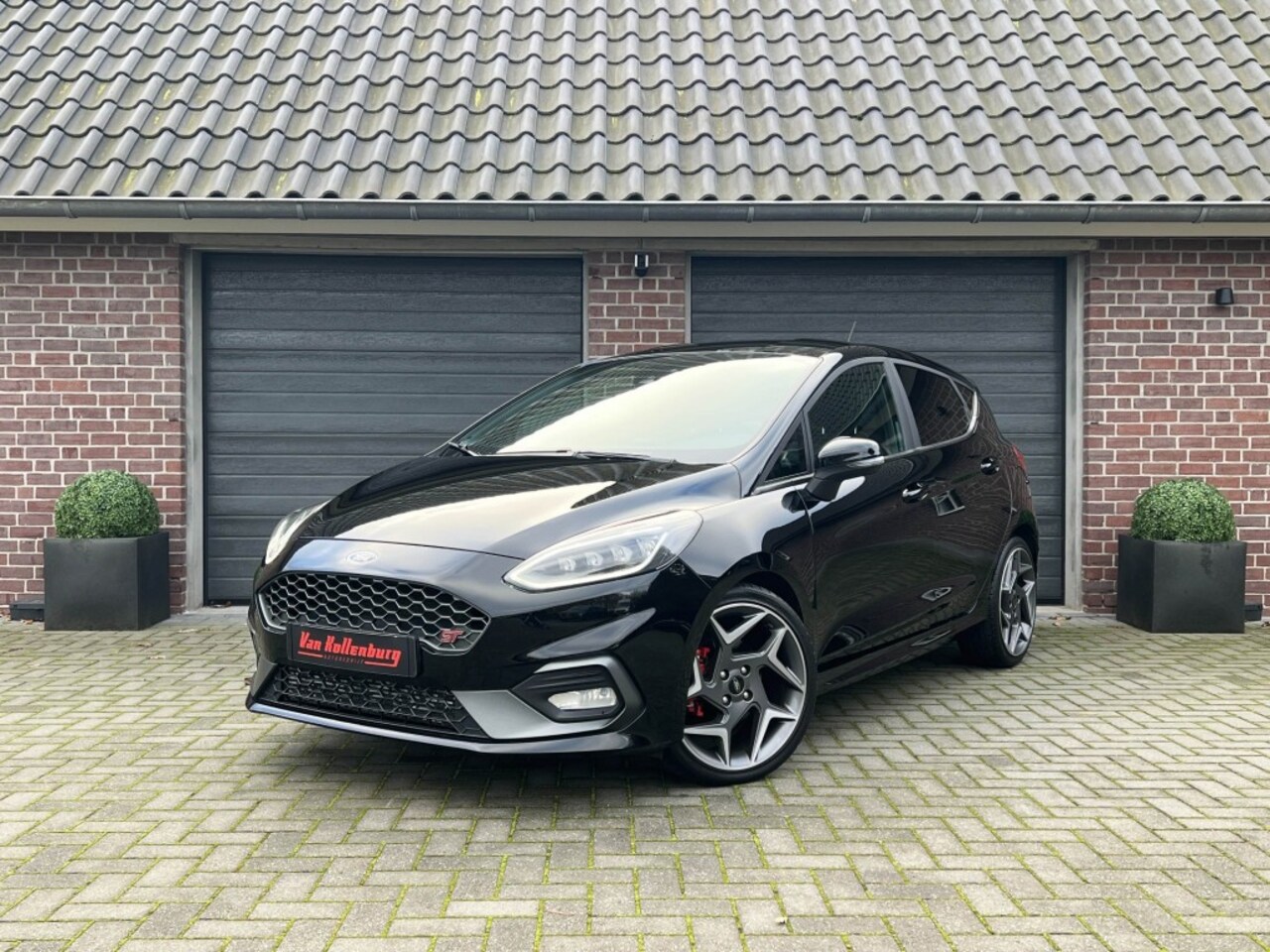 Ford Fiesta - ST-3 1.5 Ecoboost 200 PK LED BenO Carplay Keyless - AutoWereld.nl