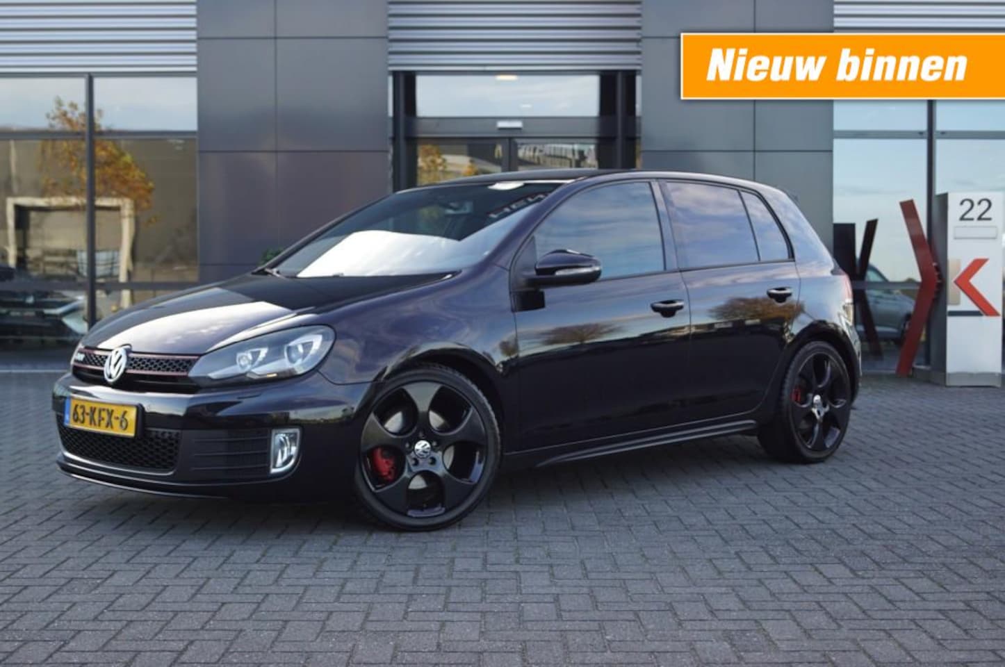 Volkswagen Golf - 2.0 GTI DSG 211pk / Navi 510 / Leer / Xenon / PDC / Dynaudio / NAP - AutoWereld.nl