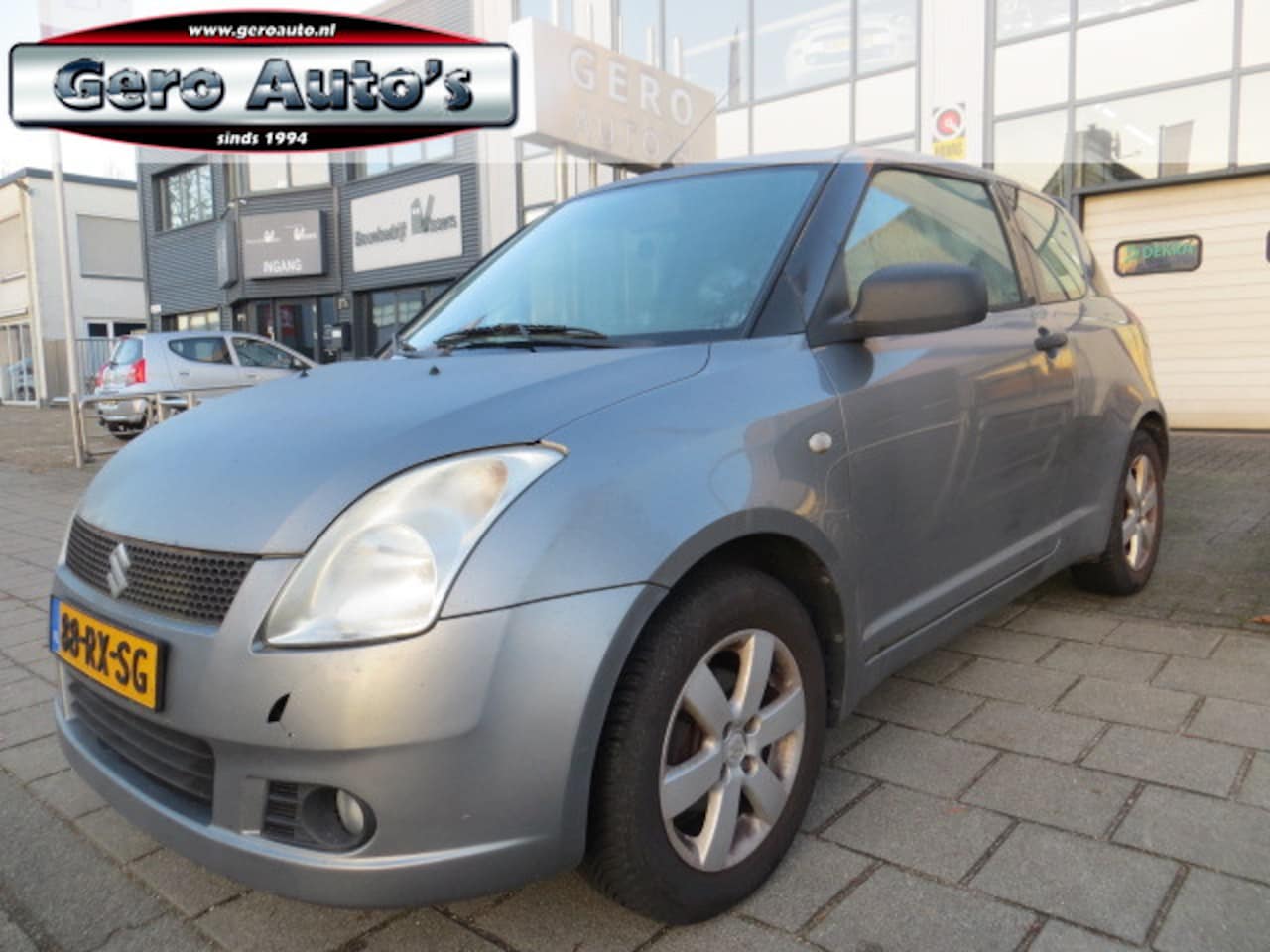 Suzuki Swift - 1.3 GA meeneemprijs ! rijd prima ! versnellingsbak maakt geluid ! - AutoWereld.nl