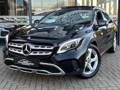 Mercedes-Benz GLA-Klasse - 200 PREMIUM PLUS AUTOMAAT PANORAMA NAVI PDC LMV