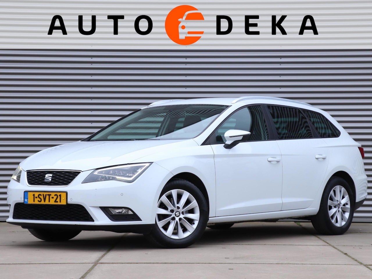 SEAT Leon ST - 1.2 TSI Style First Edition *Leder/Alcantara*LED-koplampen* - AutoWereld.nl