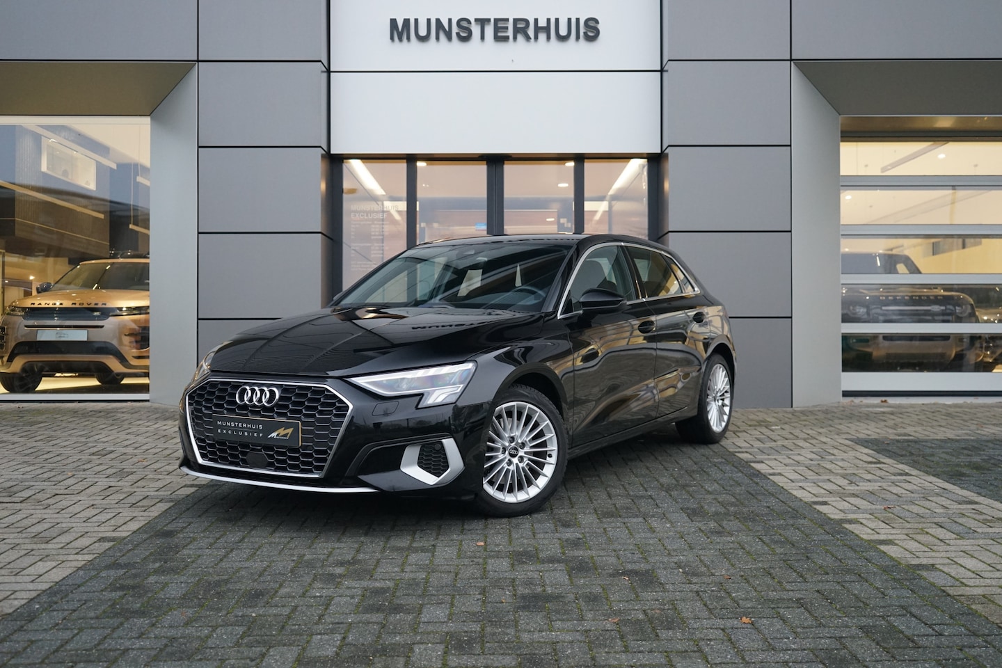 Audi A3 Sportback - 30 TFSI Business edition | Adaptieve cruise control | Apple Carplay | - AutoWereld.nl