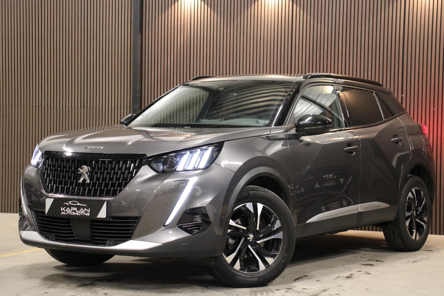 Peugeot 2008 - GT-Line 131PK Navi Virtual 360Cam Garantie CarPlay Sfeerverlichting - AutoWereld.nl