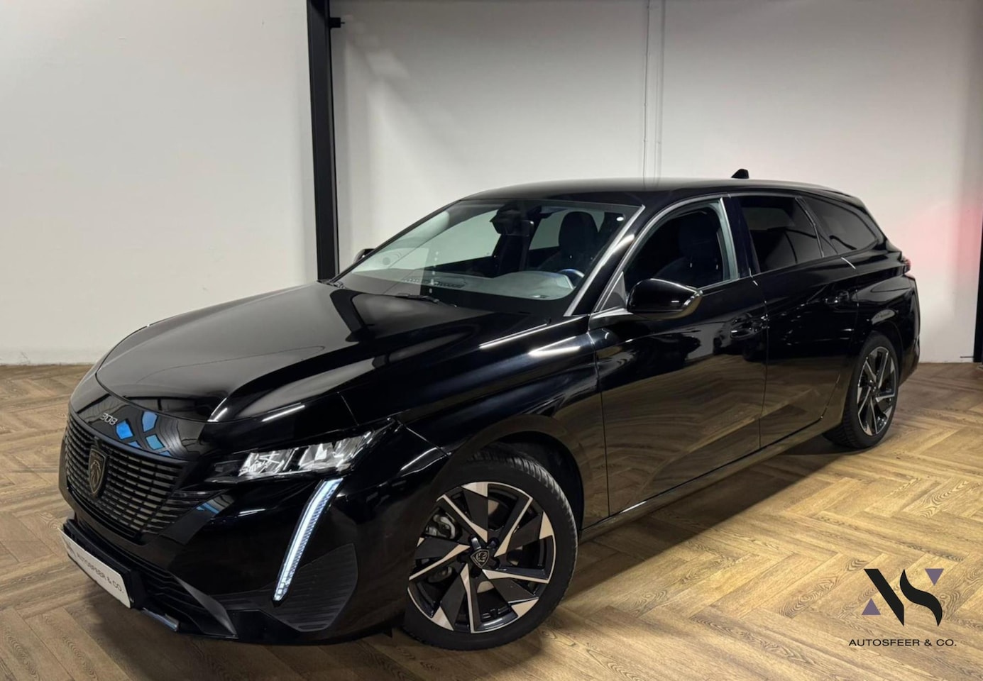 Peugeot 308 SW - 1.2 PureTech Allure 360 CARPLAY - AutoWereld.nl