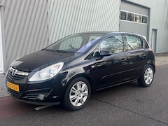 Opel Corsa - 1.4-16V Cosmo