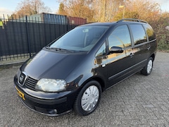 SEAT Alhambra - 2.0 6 Versn Reference 7 Persoons Clima/Cruise/PDC/Trekhaak