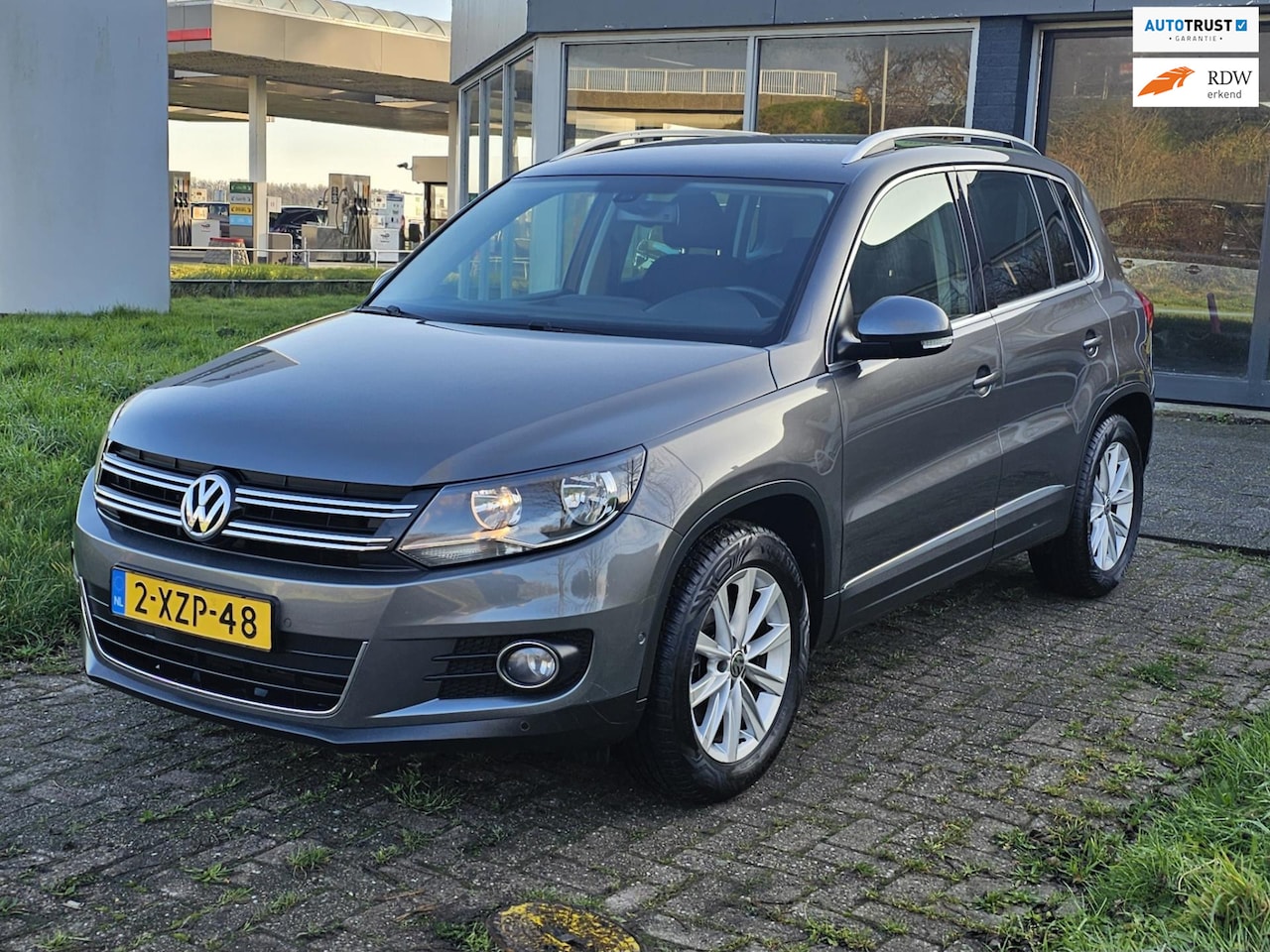 Volkswagen Tiguan - 1.4 TSI Sport&Style - AutoWereld.nl