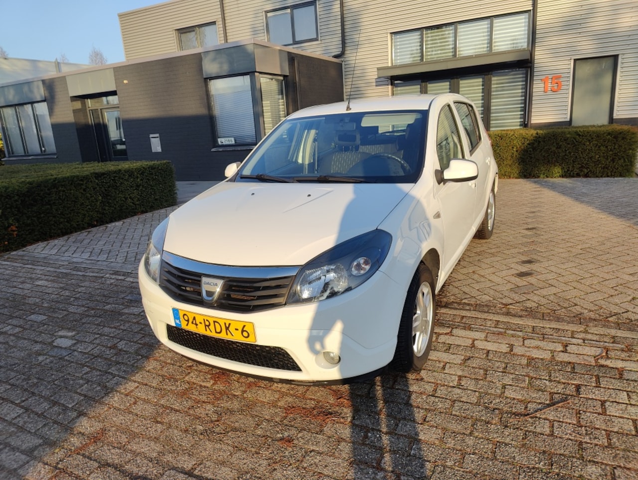 Dacia Sandero - 1.2 Blackline 1.2 Blackline - AutoWereld.nl