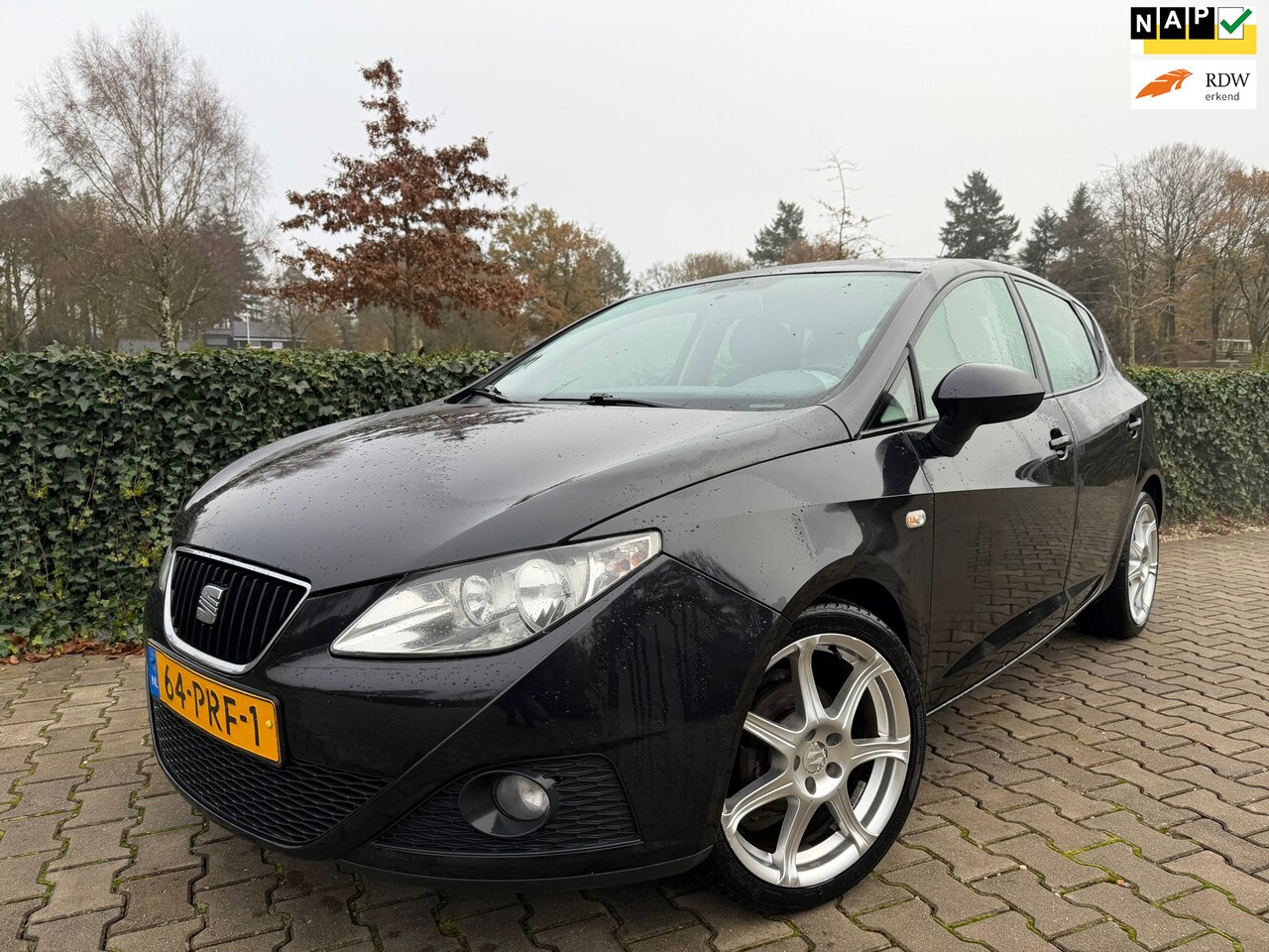 SEAT Ibiza - 1.2 Style 5 Deurs , Airco / Cruise / Isofix / 17" Lm Velgen . Lichte Rijbare Schade !!! - AutoWereld.nl