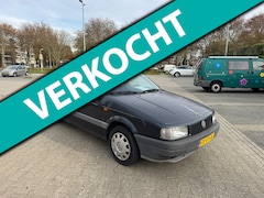 Volkswagen Passat - 1.8 CL