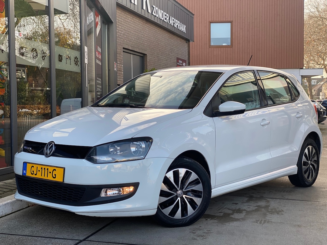 Volkswagen Polo - 1.0 BlueMotion Edition Navi | Cruise Control | Airco - AutoWereld.nl