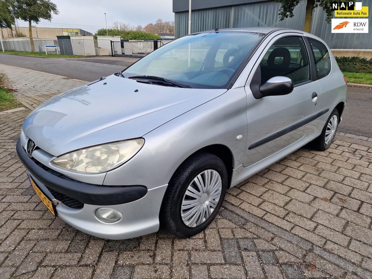 Peugeot 206 - 1.4 XR Challenge 1.4 XR Challenge, Apk, Nap, Zeer goed rijdend, Inruil mogelijk. - AutoWereld.nl