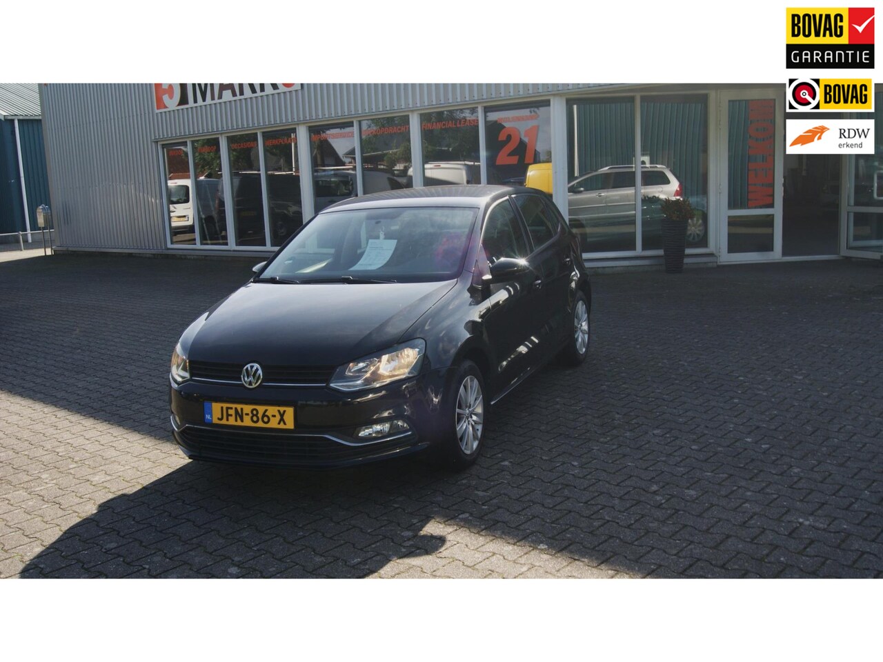 Volkswagen Polo - 1.0 Comfortline 75 PK dealeronderhouden - AutoWereld.nl