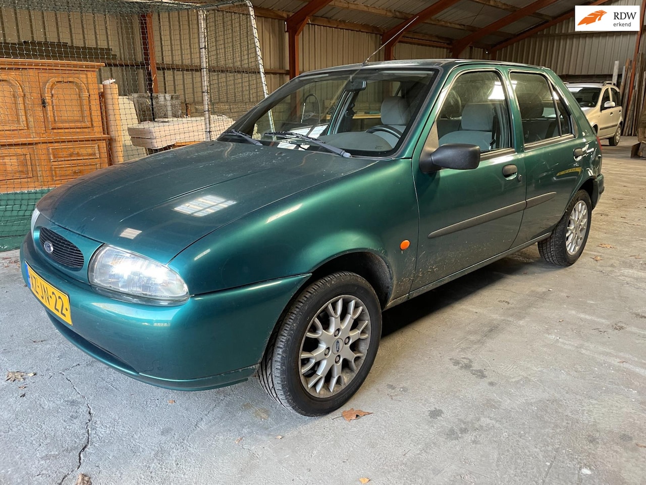 Ford Fiesta - 1.3-16V Trend | Rijdt en schakelt top! - AutoWereld.nl