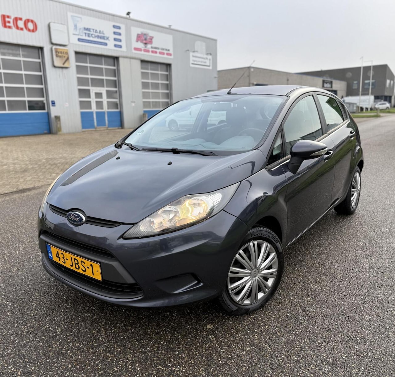 Ford Fiesta - 1.4 5-deurs Airco Elekpakket Zeer nette auto - AutoWereld.nl