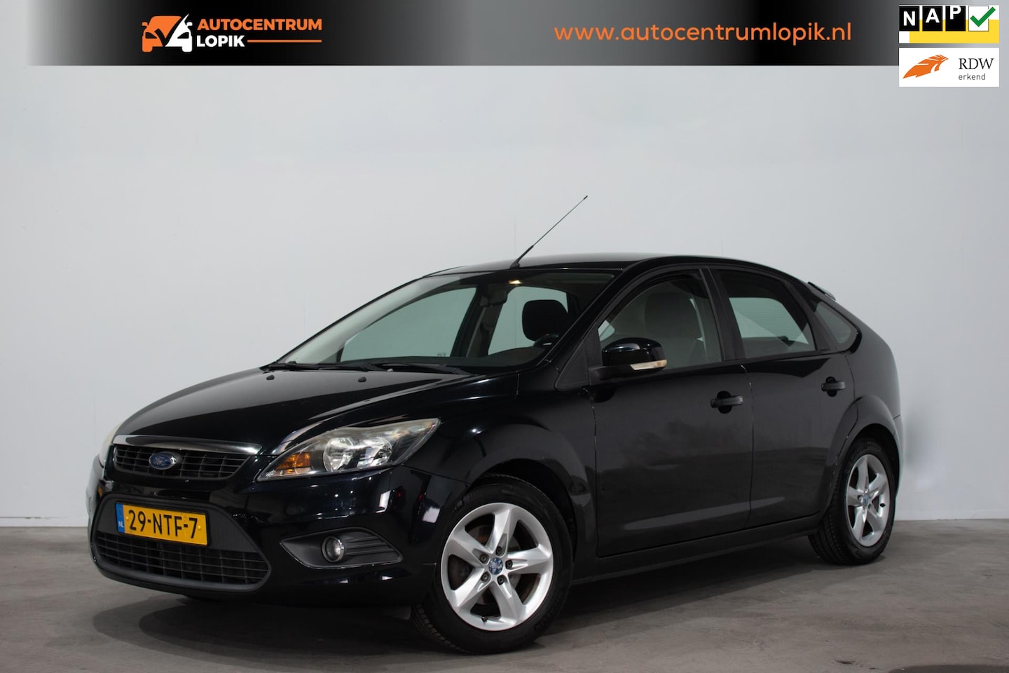Ford Focus - 1.6 Comfort 1e eigenaar*NAP*Airco - AutoWereld.nl