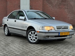 Volvo S40 - 2.0 Dynamic|AUTOMAAT|CRUISE|AIRCO|TREKHAAK