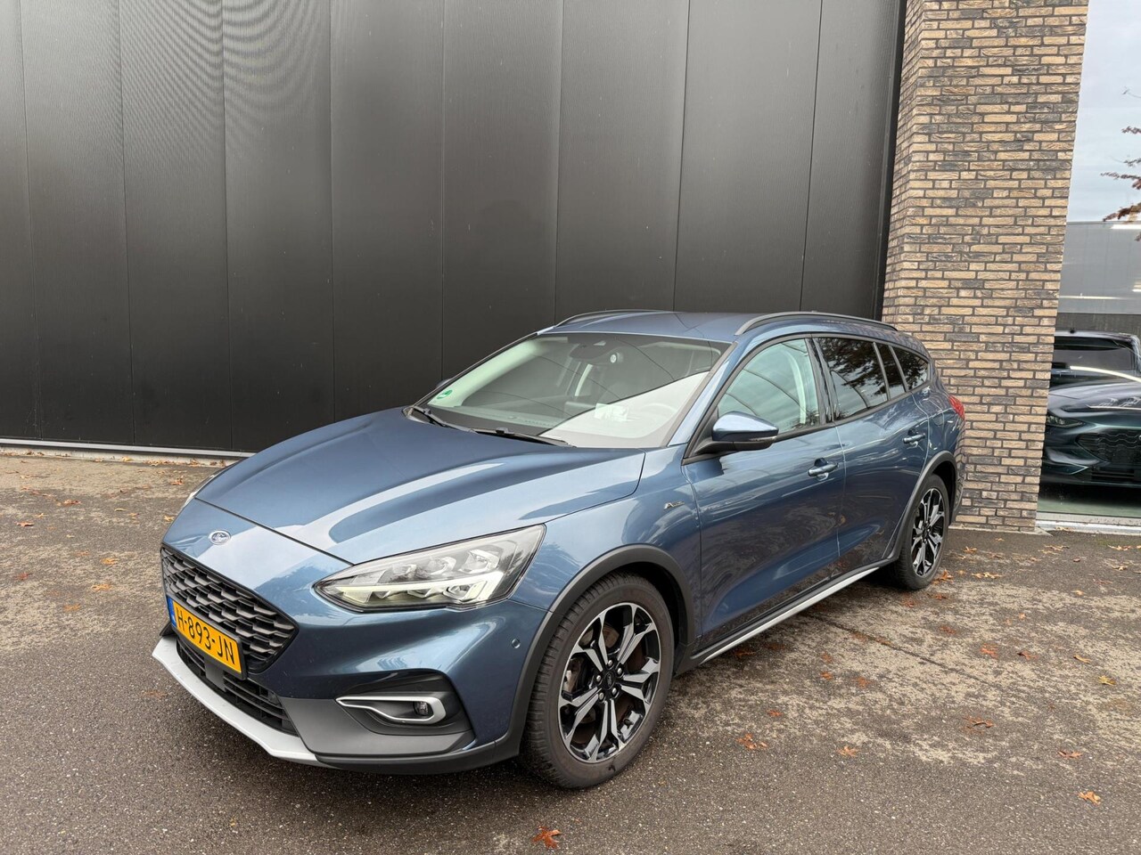 Ford Focus Wagon - 1.5 EcoBoost Active Business 1.5 EcoBoost Active Business - AutoWereld.nl