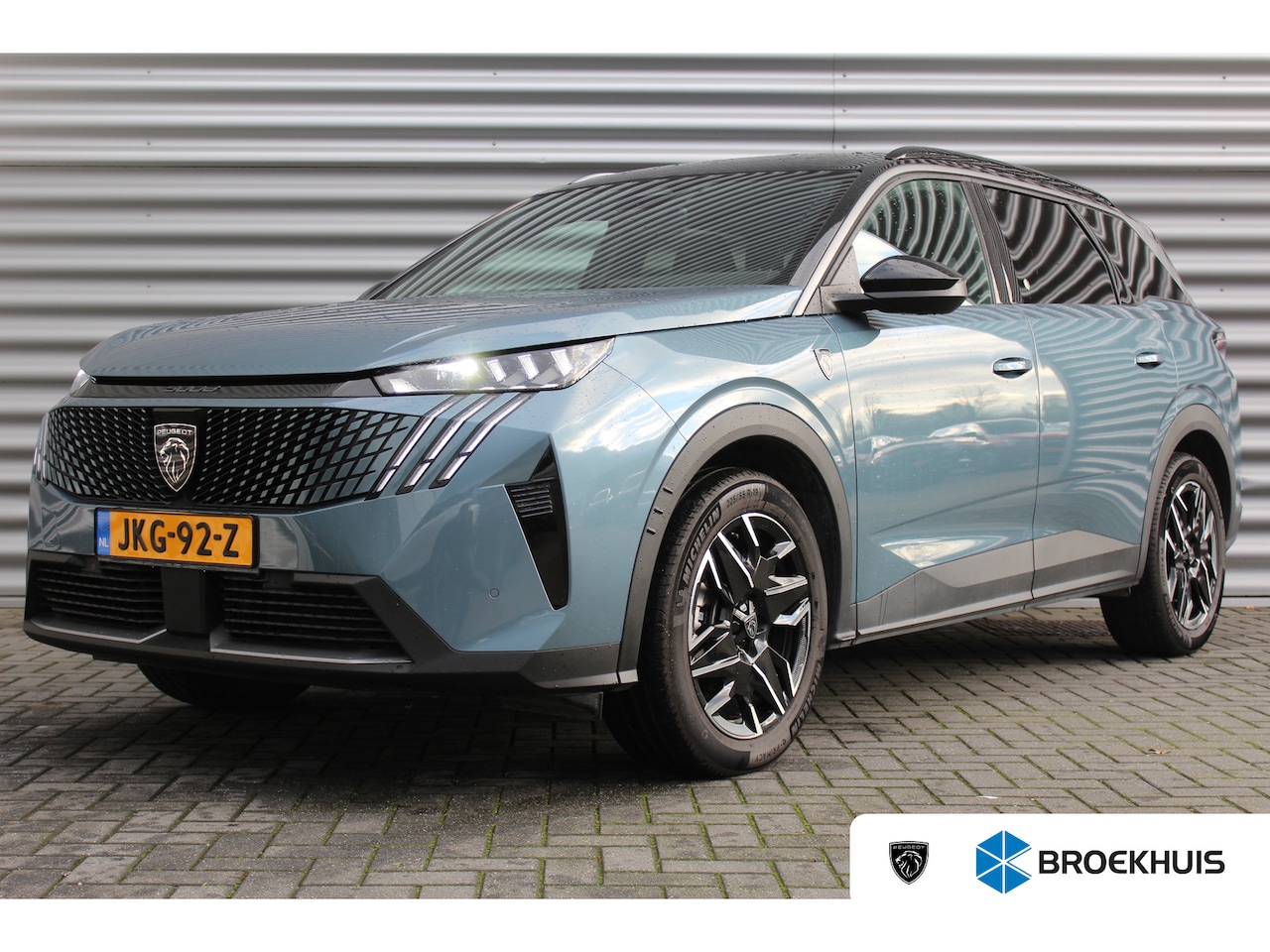 Peugeot 5008 - 1.2 HYBRID 145PK 7-ZITS GT AUTOMAAT / NAVI / LEDER / CLIMA / FULL-LED / 19" LMV / KEYLESS - AutoWereld.nl