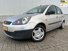 Ford Fiesta - 1.3-8V Champion 1e eigenaar Airco NL auto