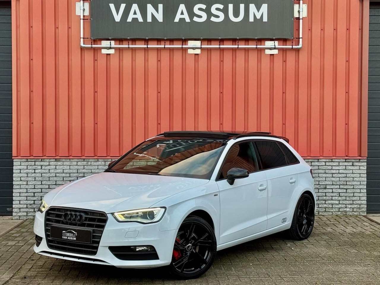 Audi A3 Sportback - 1.4 TFSI S-Line Maxton Pano Stoelvw PDC 18" - AutoWereld.nl