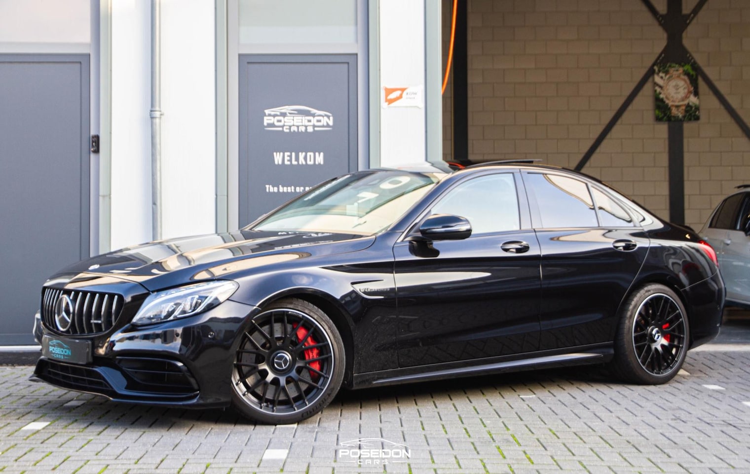 Mercedes-Benz C-klasse - AMG 63 S C63 | PANO | HEAD-UP | MEMORY | BURMESTER | A.CAMERA | DODEHOEK | KEYLESS | DEALE - AutoWereld.nl