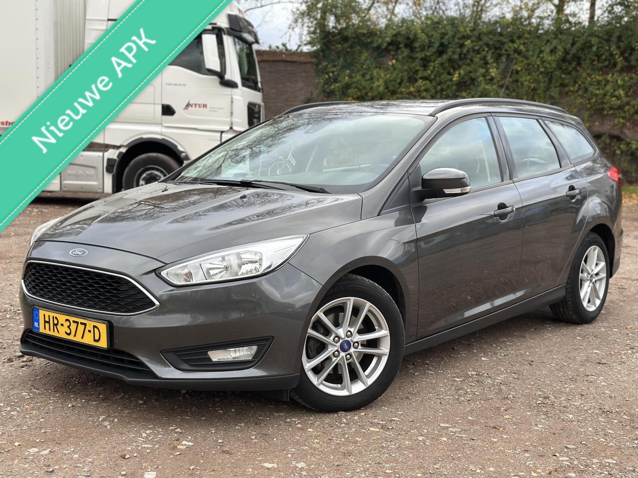 Ford Focus Wagon - 1.0 Trend Edition NIEUW APK CRUIS PSENS - AutoWereld.nl