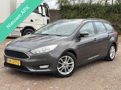 Ford Focus Wagon - 1.0 Trend Edition NIEUW APK CRUIS PSENS