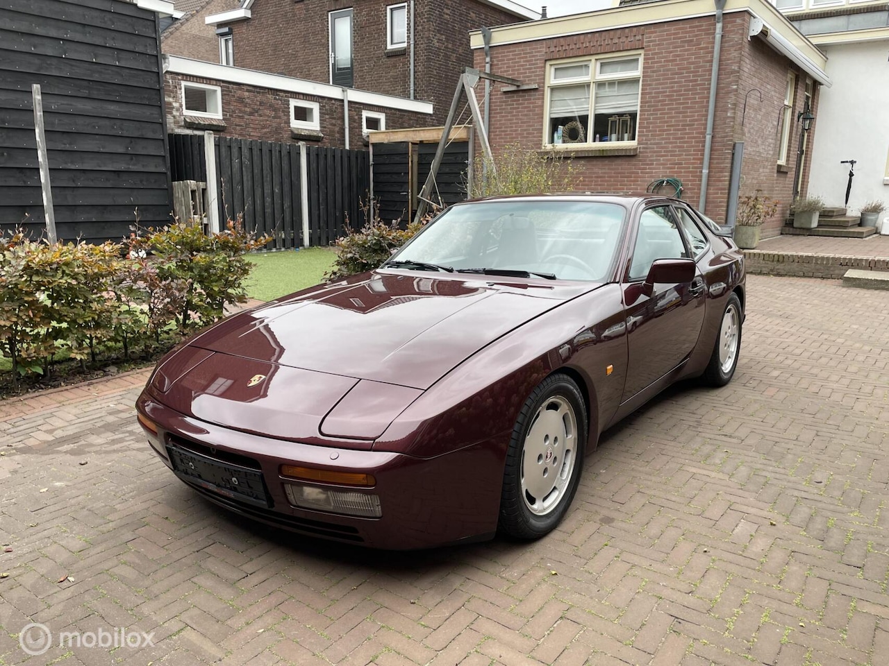 Porsche 944 - 2.5 Turbo 1987 Gerestaureerd, Zeer Mooi! NL-kent - AutoWereld.nl