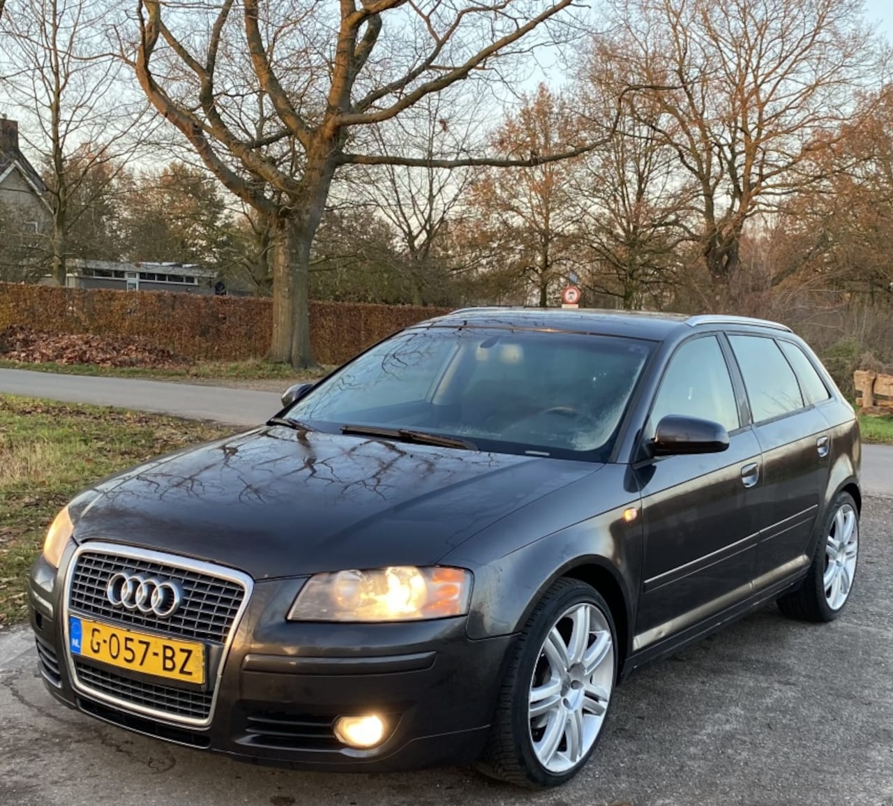 Audi A3 Sportback - 2.0 TDI Attraction 2.0 TDI Attraction - AutoWereld.nl