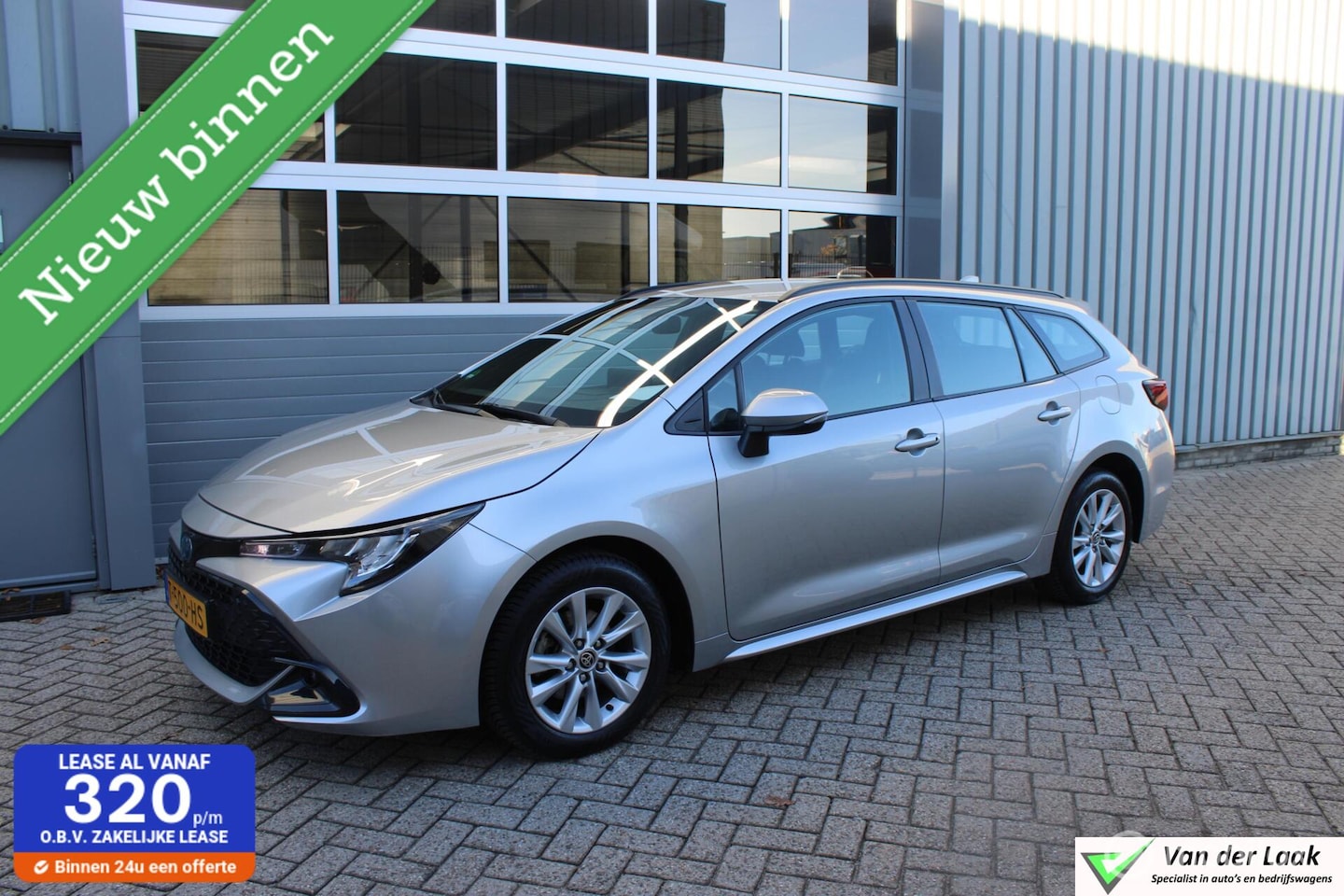 Toyota Corolla Touring Sports - Hybrid 140 Active | 8 Keer op voorraad. - AutoWereld.nl
