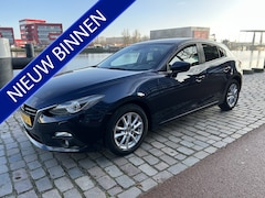 Mazda 3 - 3 2.0 TS+ airco/ecc navigatie keurige auto