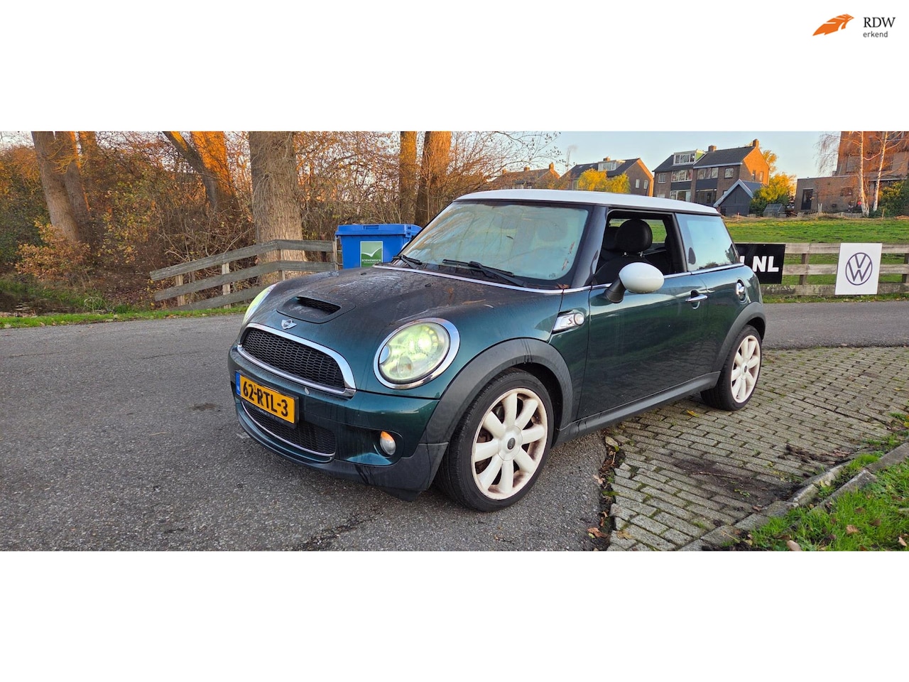 MINI Cooper S - Mini 1.6 174pk Xenon Leder Pano Stoelverwarming - AutoWereld.nl