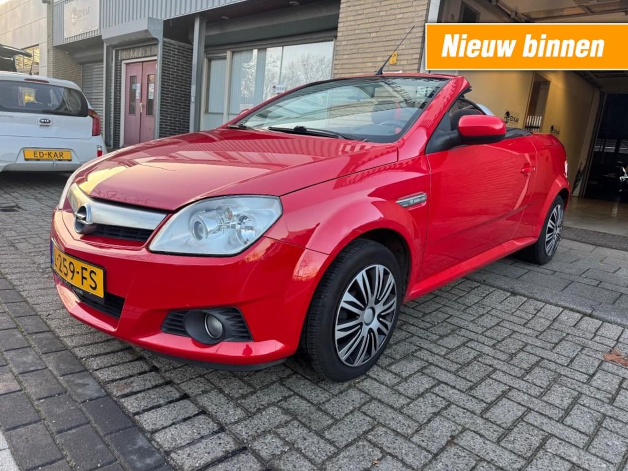 Opel Tigra TwinTop - TwinTop 1.4-16V Enjoy AIRCO NETTE AUTO APK 7-2026 - AutoWereld.nl