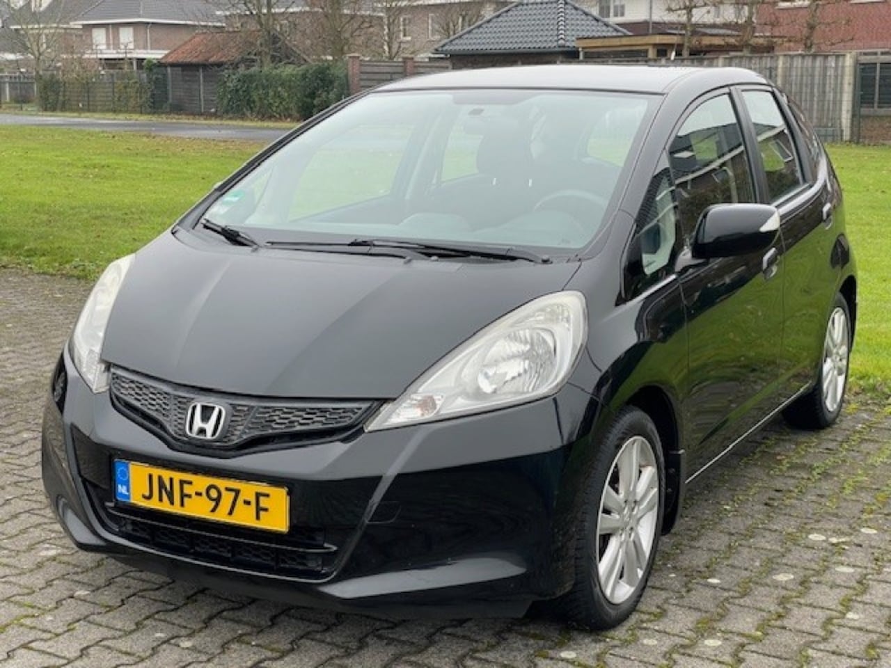 Honda Jazz - 1.4 Automaat/ Airco/ LM/ Parkeersensoren/ Stoelverw. - AutoWereld.nl