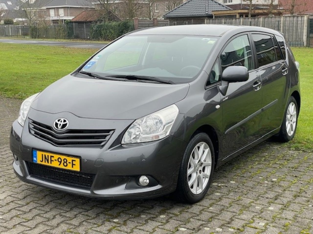 Toyota Verso - 1.8 VVT-I Business Automaat/ ECC/ Pano/ Navi/ Cruise/ Camera/ PDC V+A - AutoWereld.nl