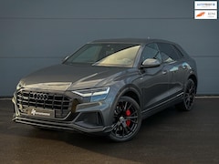 Audi Q8 - Q8 55 TFSI quattro, S line, 381 pk, 22” velgen, Sfeerverlichting
