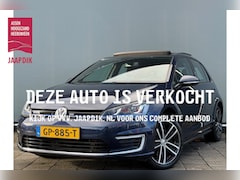 Volkswagen Golf - BWJ 2015 | 1.4 TSI 204PK GTE | PANO DAK | LED | CLIMA | NAVI | 17'' LMV | PDC 2X