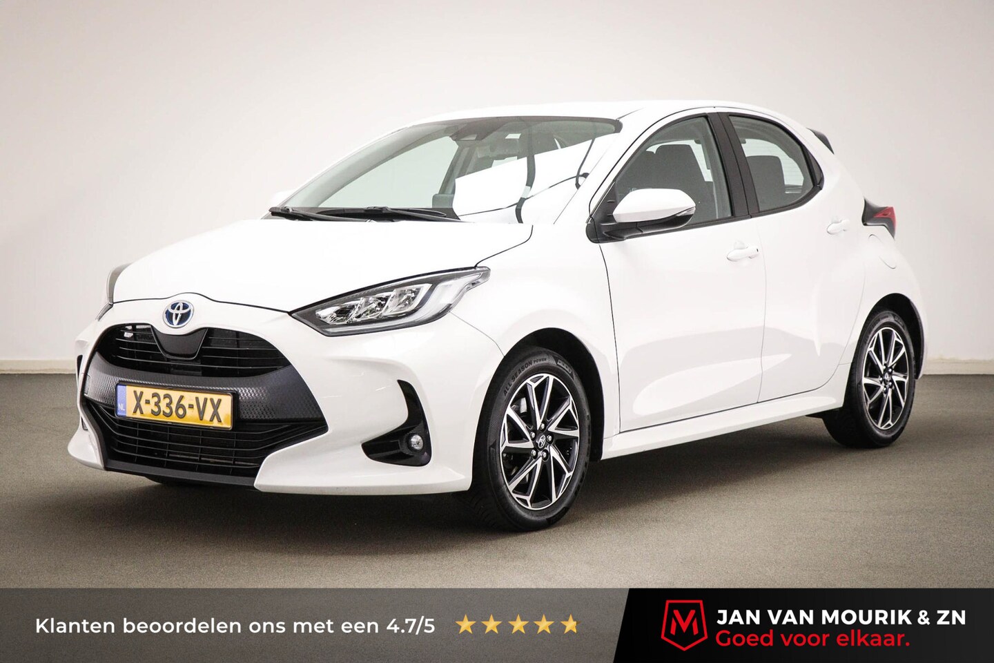 Toyota Yaris - 1.5 Hybrid Dynamic | LED | STOELVERWARMING | DAB | APPLE | CAMERA - AutoWereld.nl