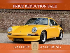 Porsche 911 - 2.2 E Coupé "Matching Numbers" PRICE REDUCTION A complete restoration and rebuilding in th